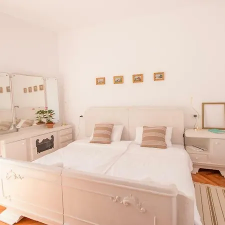 Ante Apartment Baska (Krk)